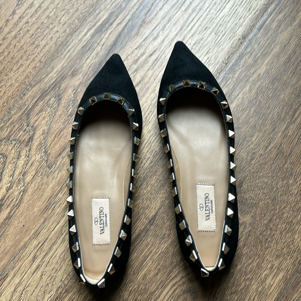 Valentino suede stud flats sz 37